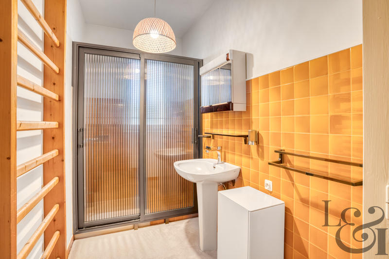 Maison - 145 m² - 6 pièces