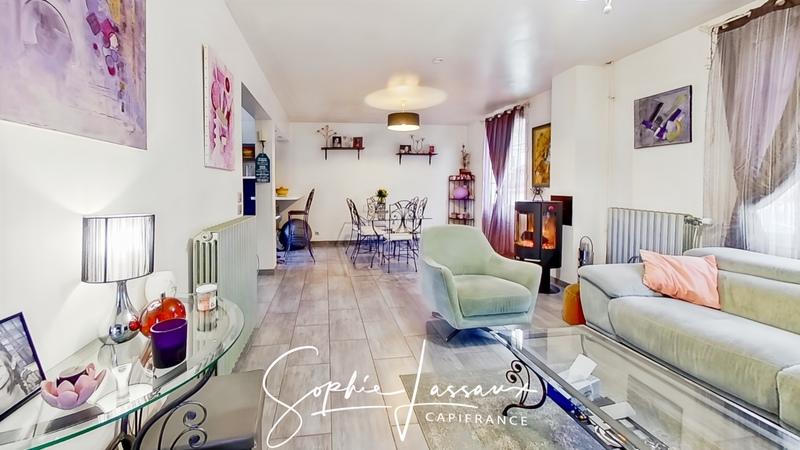 Maison - 80 m² - 4 pièces