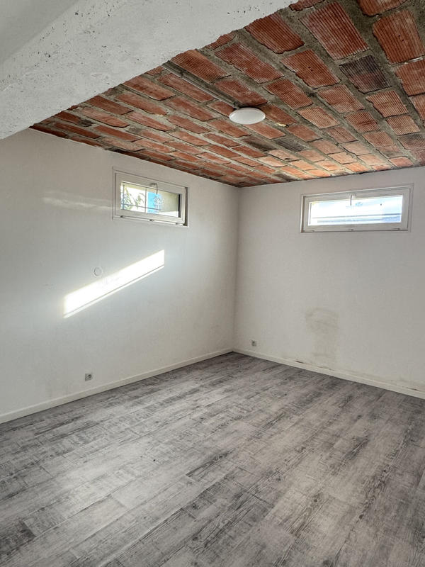 Maison - 90 m² - 6 pièces