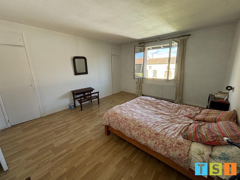 Maison - 287 m² - 7 pièces