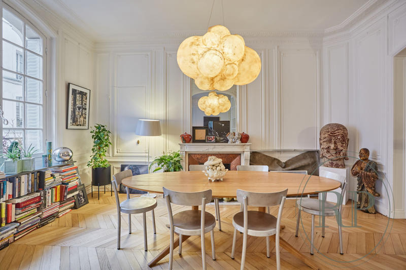 Appartement - 184 m² - 7 pièces