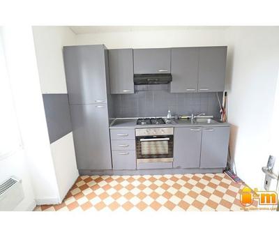 Corps de ferme - 70 m² - 3 pièces