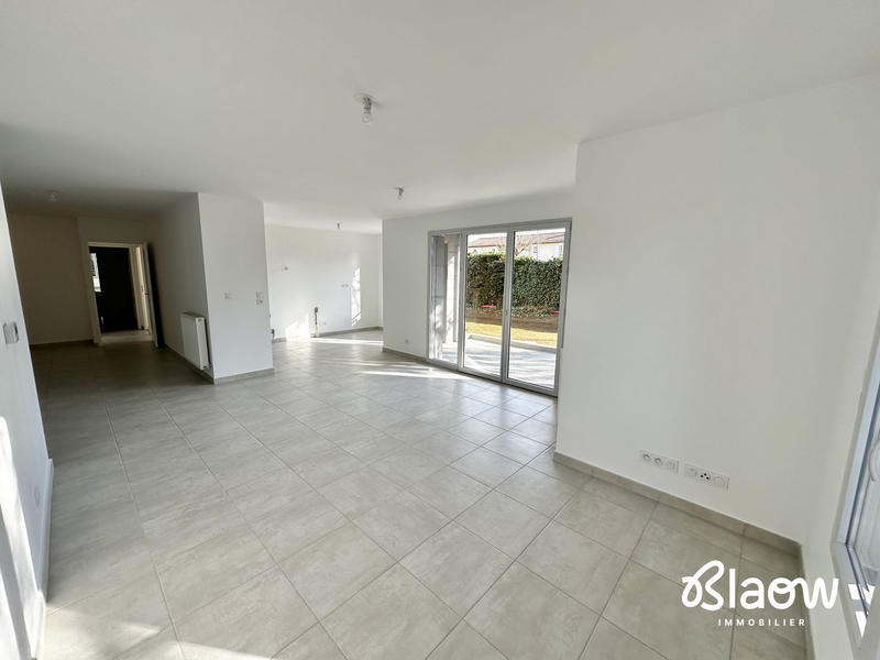 Appartement - 100 m² - 4 pièces