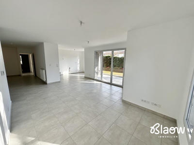 Appartement - 100 m² - 4 pièces