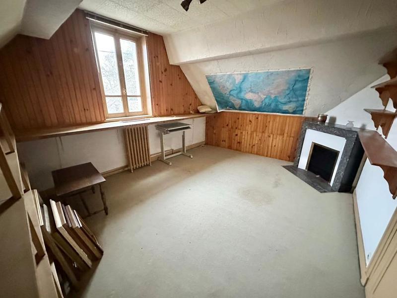 Maison ancienne - 308 m² - 11 pièces