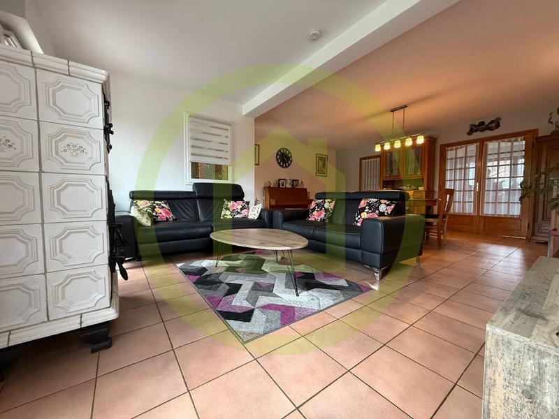 Maison - 160 m² - 8 pièces