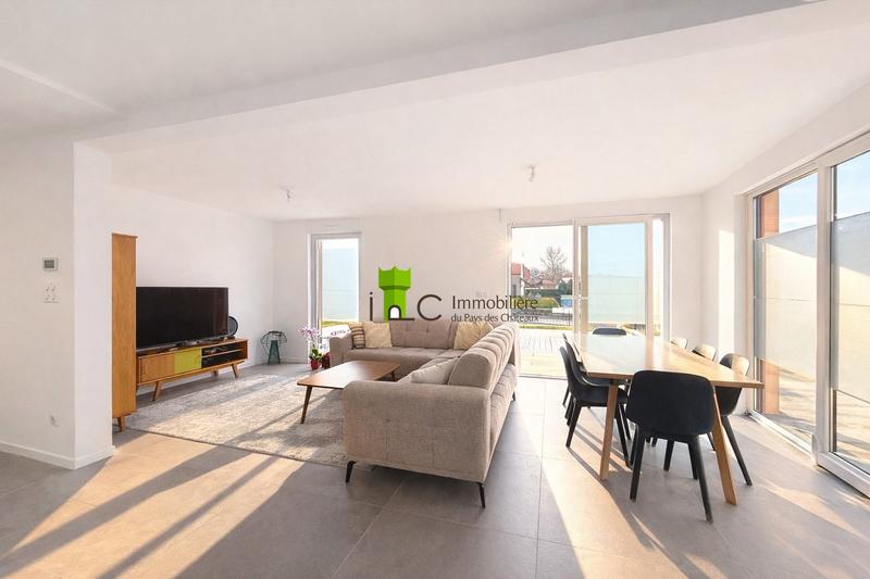 Maison - 130 m² - 6 pièces