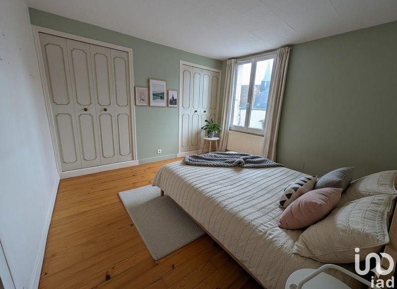 Local commercial - 334 m²