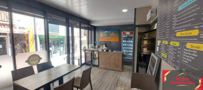 Fonds de commerce - Magasins - 77 m²