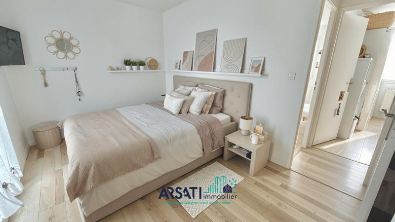 Maison contemporaine - 90 m² - 5 pièces