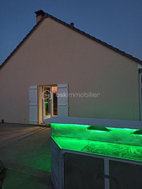 Maison - 110 m² - 6 pièces