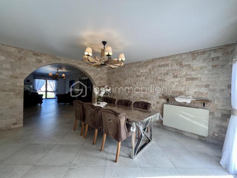 Maison - 144 m² - 6 pièces