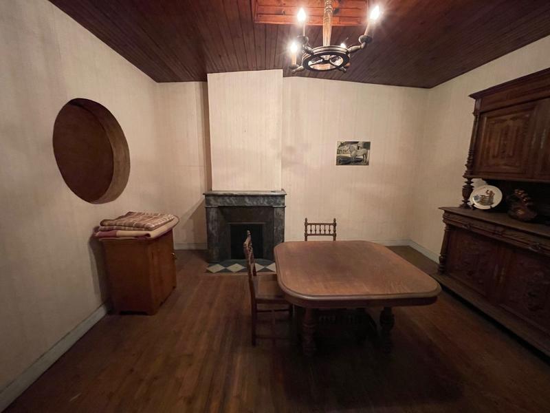 Maison traditionnelle - 81 m² - 3 pièces