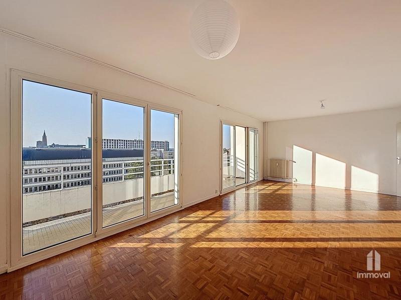 Appartement - 93 m² - 4 pièces