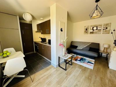 Studio - 21 m² - 1 pièce