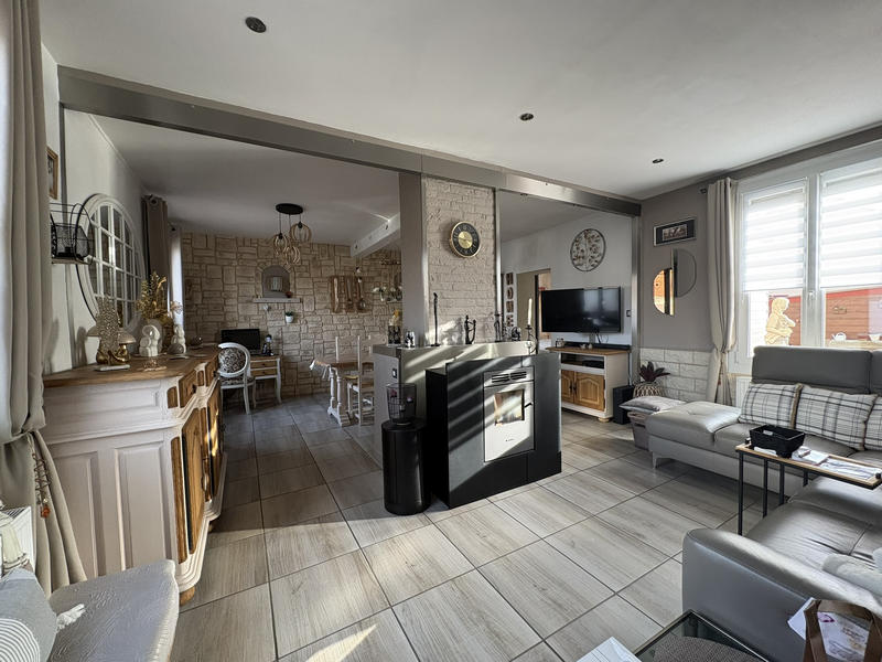 Maison - 112 m² - 6 pièces