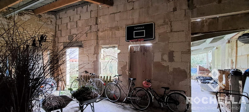 Maison ancienne - 320 m² - 10 pièces