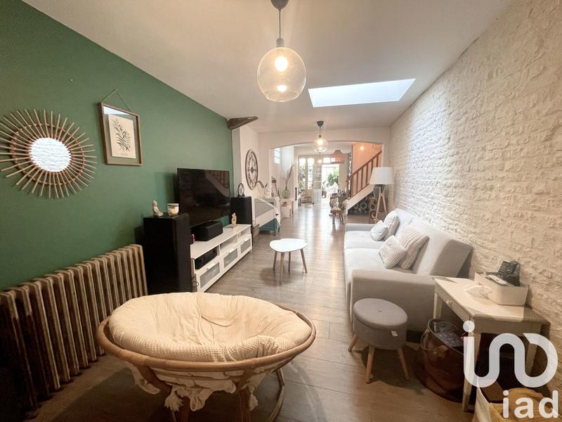 Maison - 248 m² - 10 pièces