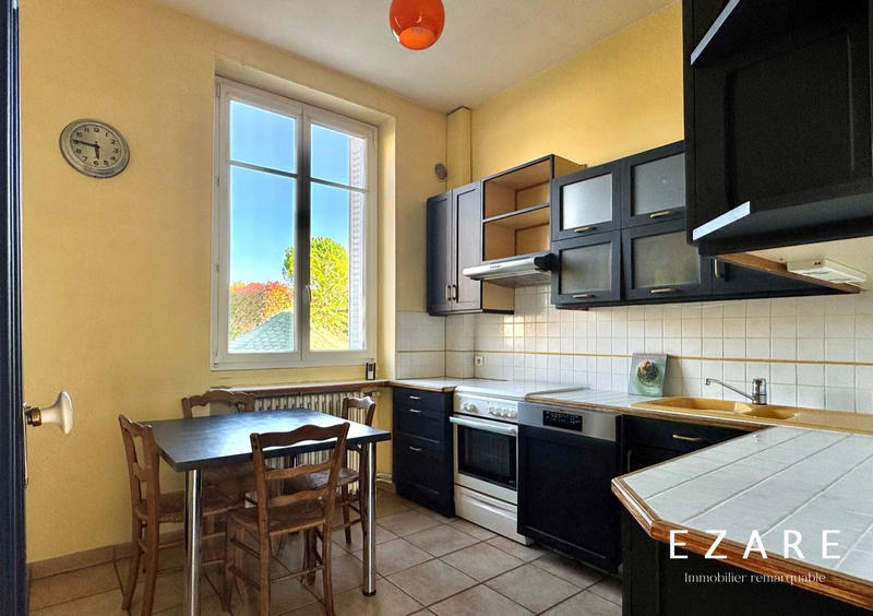 Maison - 164 m² - 7 pièces