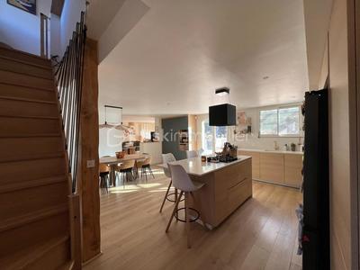 Maison - 155 m² - 5 pièces