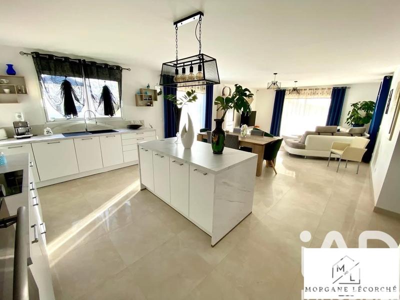 Maison - 128 m² - 4 pièces