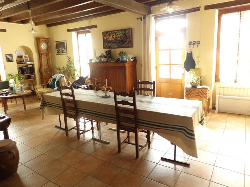 Corps de ferme - 135 m² - 6 pièces