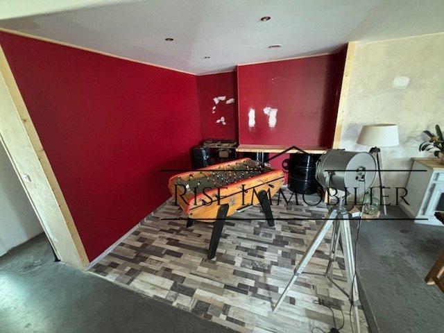 Maison - 160 m² - 4 pièces