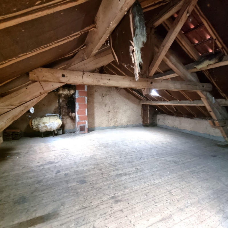 Maison - 80 m² - 4 pièces