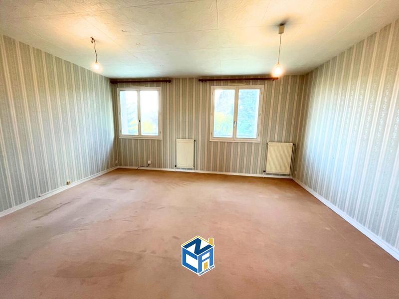 Maison - 98 m² - 4 pièces