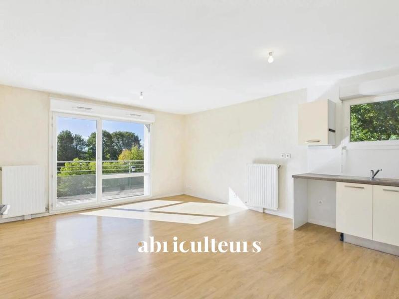 Appartement ancien - 59 m² - 3 pièces