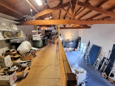 Local commercial - 236 m² - 4 pièces