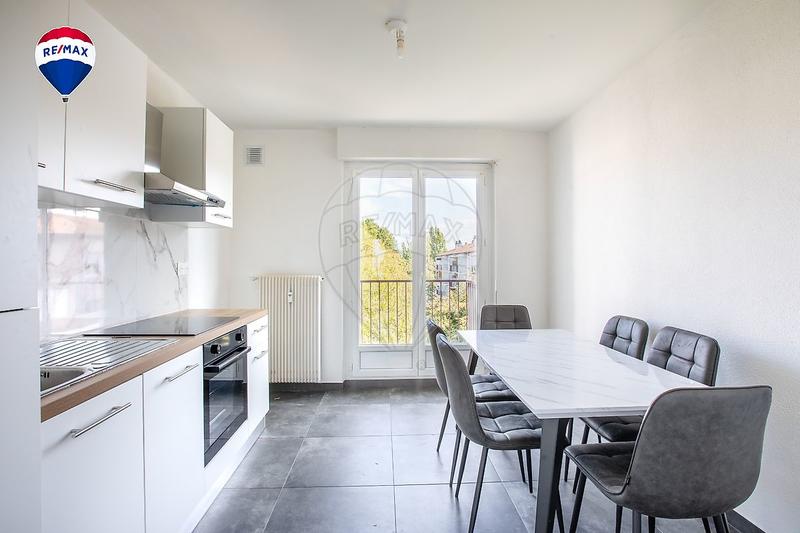 Appartement - 61 m² - 3 pièces