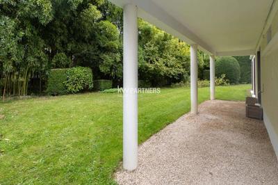 Maison - 142 m² - 9 pièces