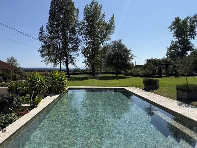 Maison ancienne - 296 m² - 6 pièces