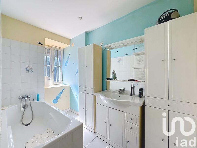 Maison - 193 m² - 5 pièces