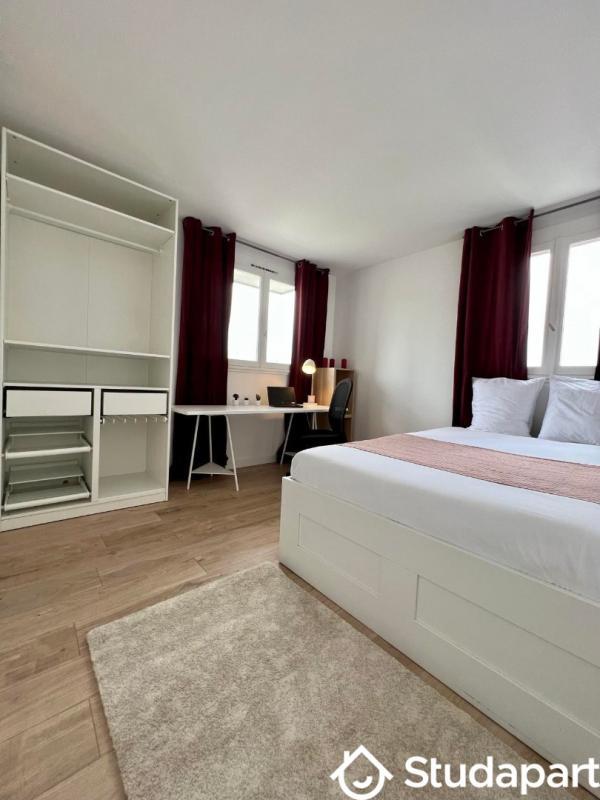 Chambre - 9 m² - 1 pièce
