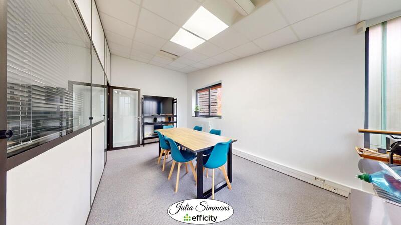 Bureau - 186 m² - 8 pièces