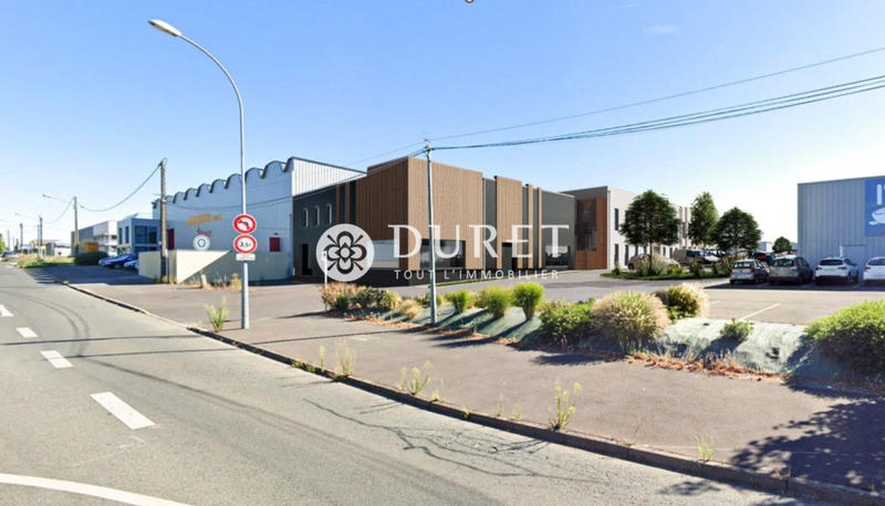 Local commercial - 422 m²