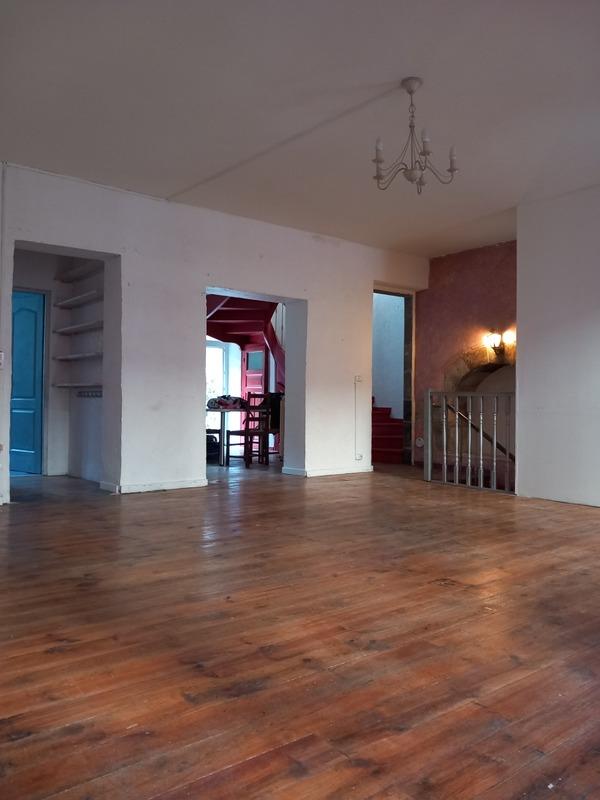 Maison - 137 m² - 4 pièces