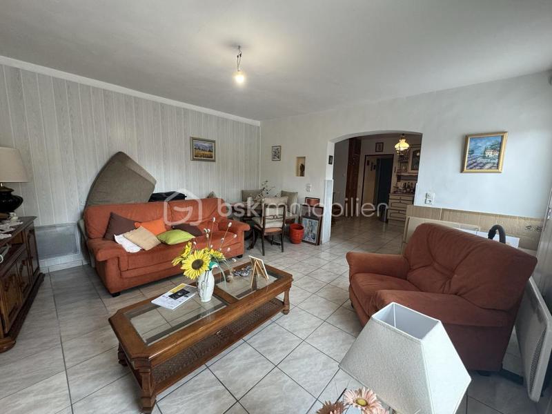 Propriété - 261 m² - 10 pièces