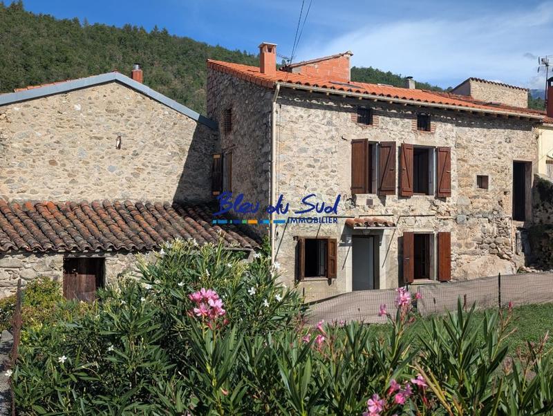 Maison de village - 75 m² - 4 pièces