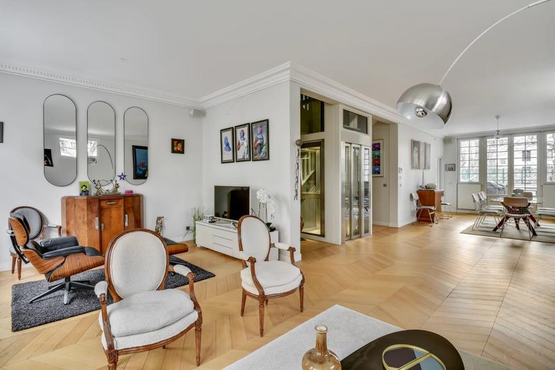 Hôtel particulier - 400 m² - 8 pièces