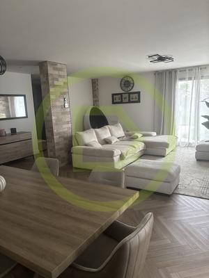 Maison - 160 m² - 5 pièces