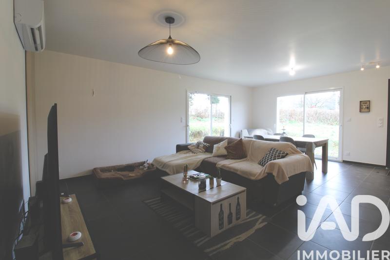 Maison - 95 m² - 5 pièces