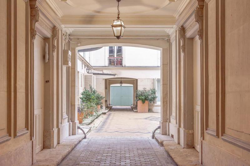 Appartement - 137 m² - 5 pièces