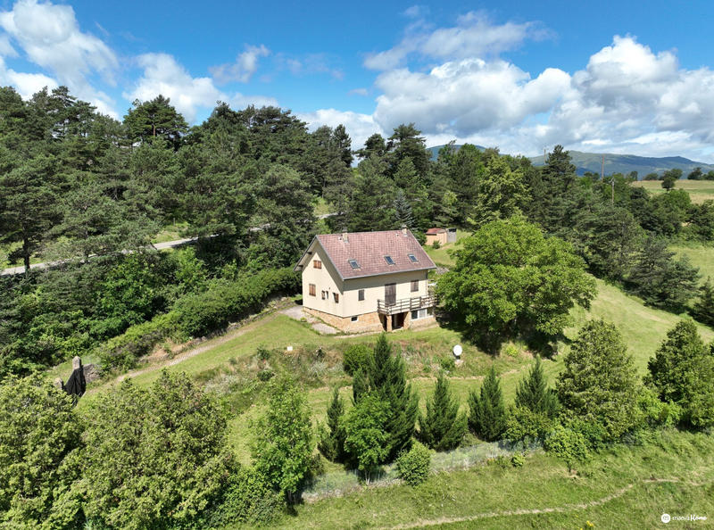 Maison ancienne - 84 m² - 5 pièces