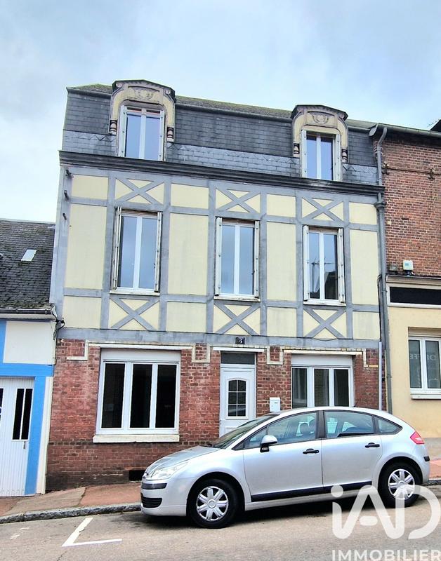 Maison de ville - 98 m² - 6 pièces