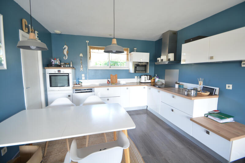 Maison - 98 m² - 4 pièces