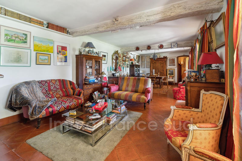 Bastide - 361 m²