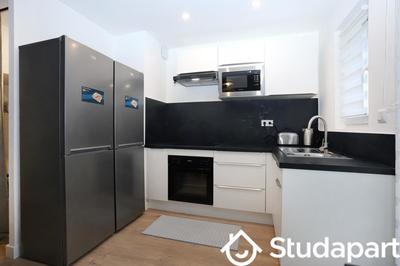 Chambre - 12 m² - 1 pièce